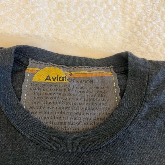 Women’s Tshirt - Picture 3 of 4